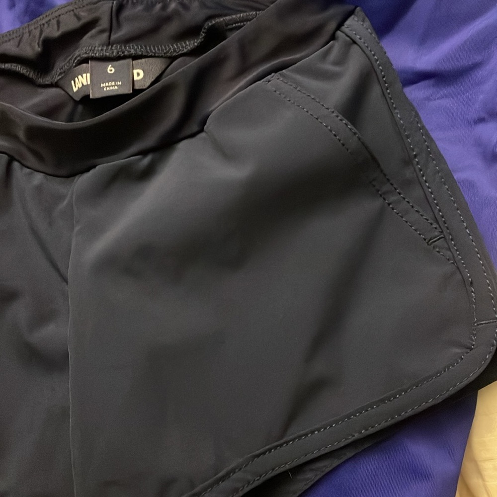 O'Neill purple Rashguard - Picture 7 of 7